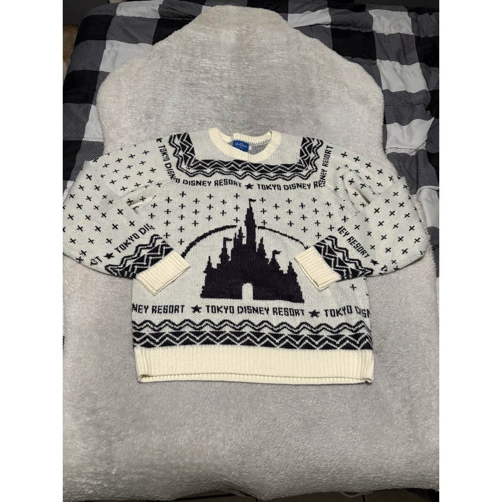 Tokyo Disney Resort 2022 Sweater TDL Cinderella Castle White x Black Large